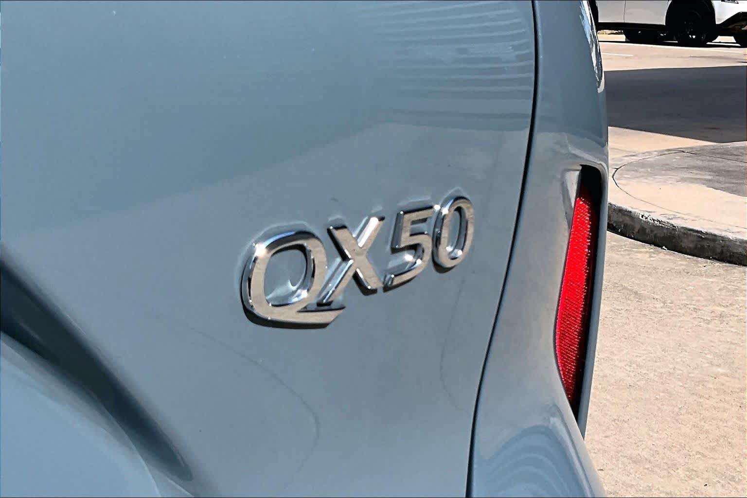 Used 2023 INFINITI QX50 Luxe FWD image 10