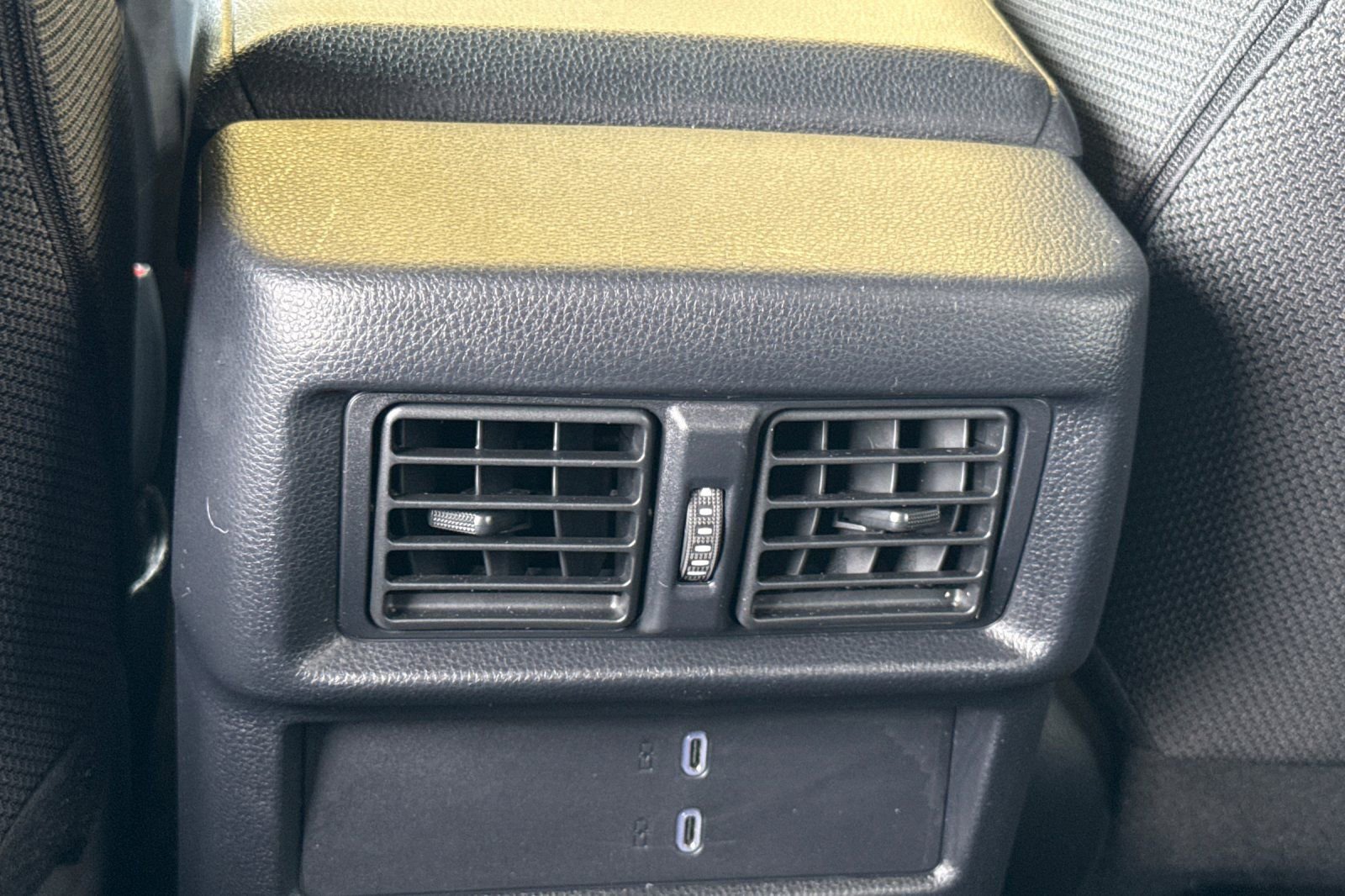 Certified 2025 Toyota 4Runner SR5 image 16