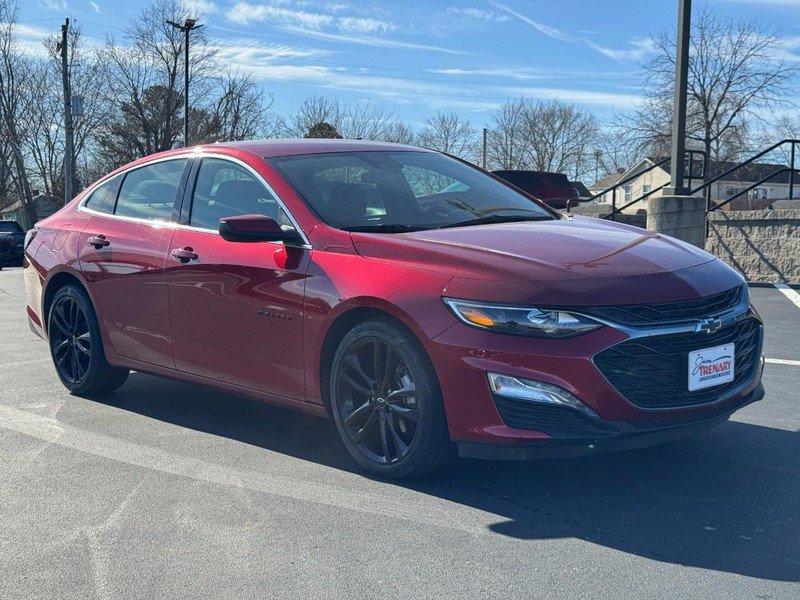 Used 2024 Chevrolet Malibu LT w/ Sport Edition image 2
