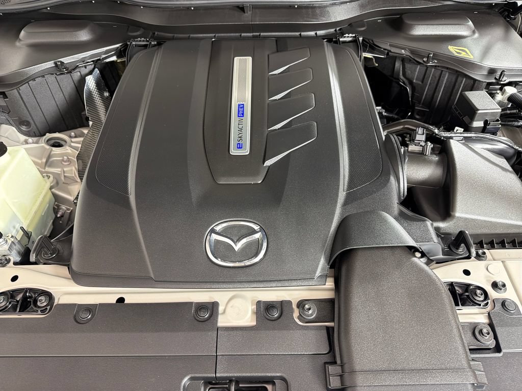 Used 2024 MAZDA CX-90 Plug-In Hybrid w/ Preferred AWD/4WD image 28