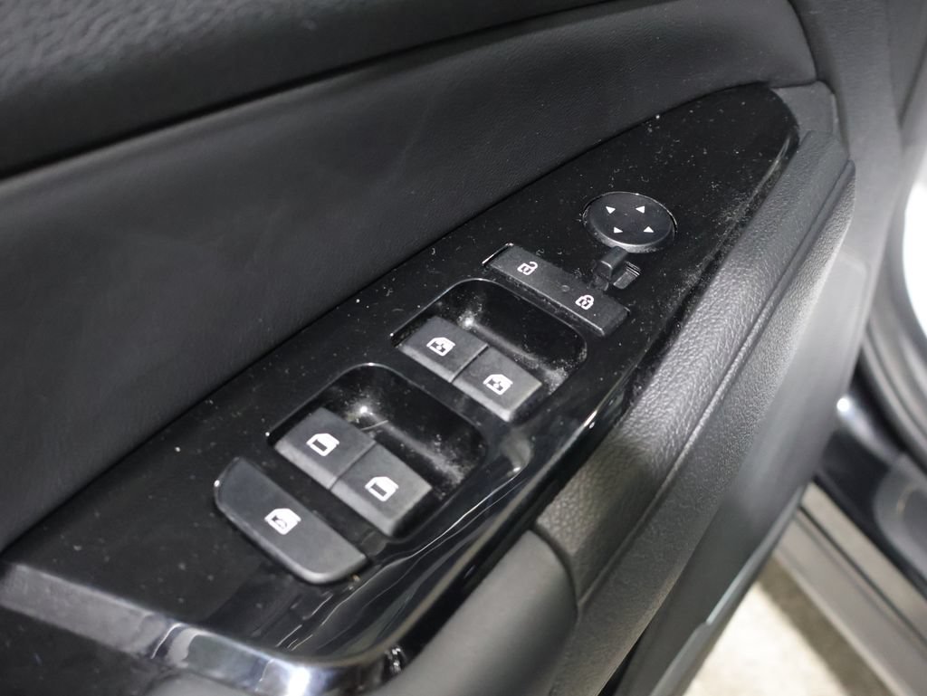 Used 2025 Kia Sportage X-Line w/ Premium Package AWD/4WD image 14