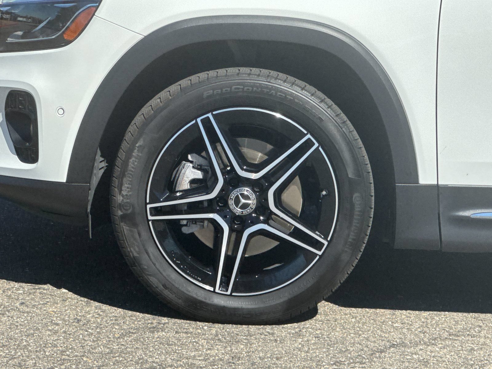 Certified 2026 Mercedes-Benz GLB 250 4MATIC image 25