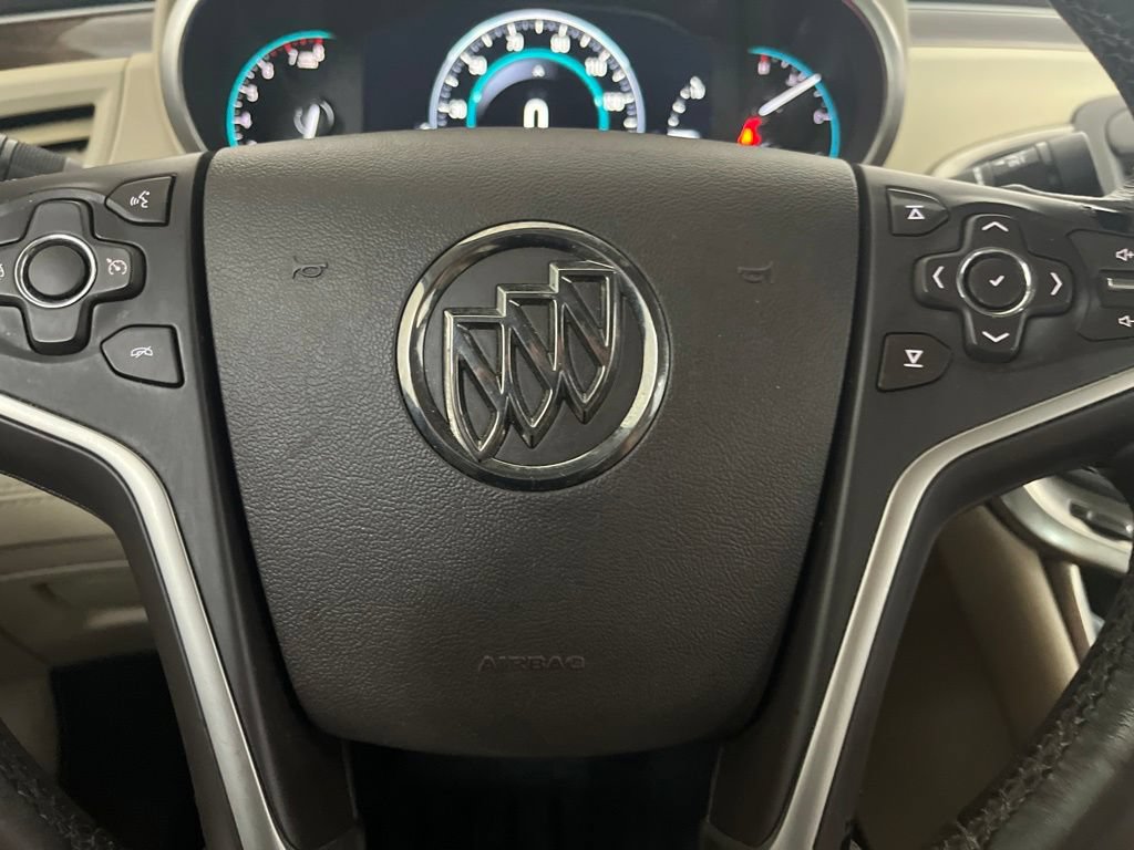 Used 2016 Buick LaCrosse Leather FWD image 61