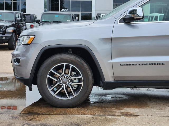 Used 2020 Jeep Grand Cherokee Limited RWD image 9