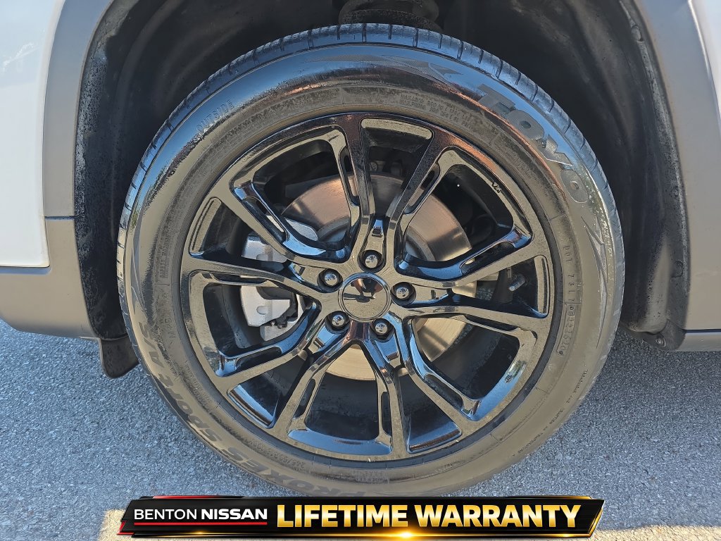 Used 2021 Jeep Cherokee Latitude Plus FWD image 5