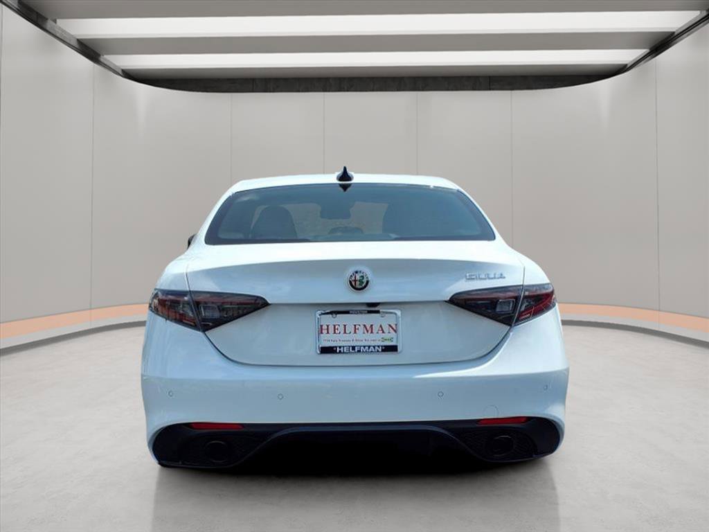 New 2025 Alfa Romeo Giulia image 6