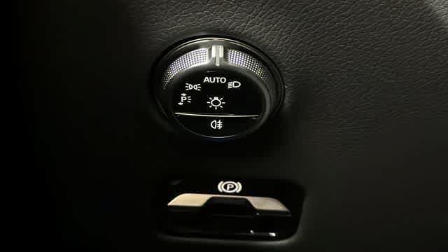 Certified 2026 Mercedes-Benz GLC 300 4MATIC image 19