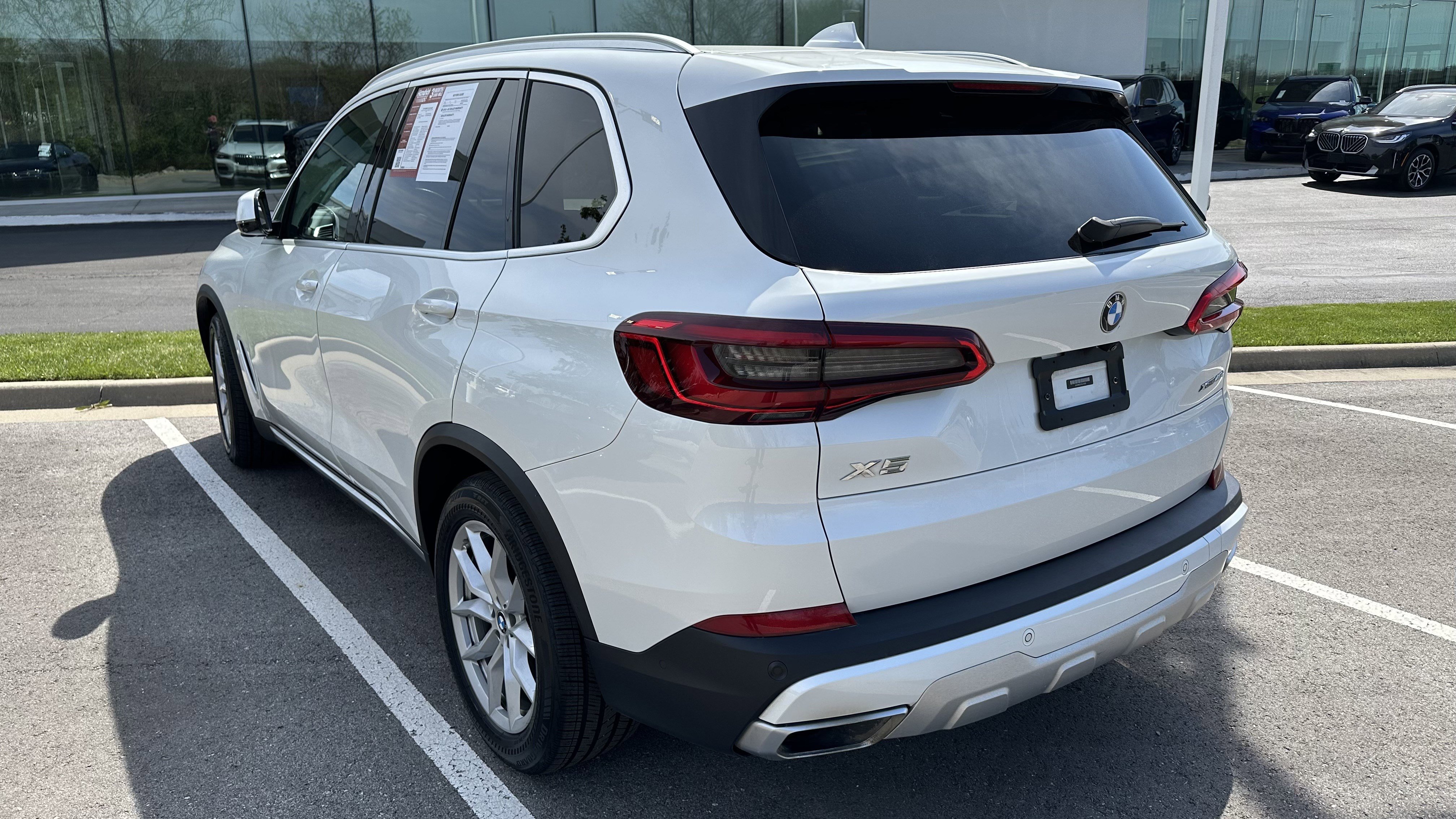 Used 2019 BMW X5 xDrive40i w/ Premium Package 2 AWD/4WD image 8