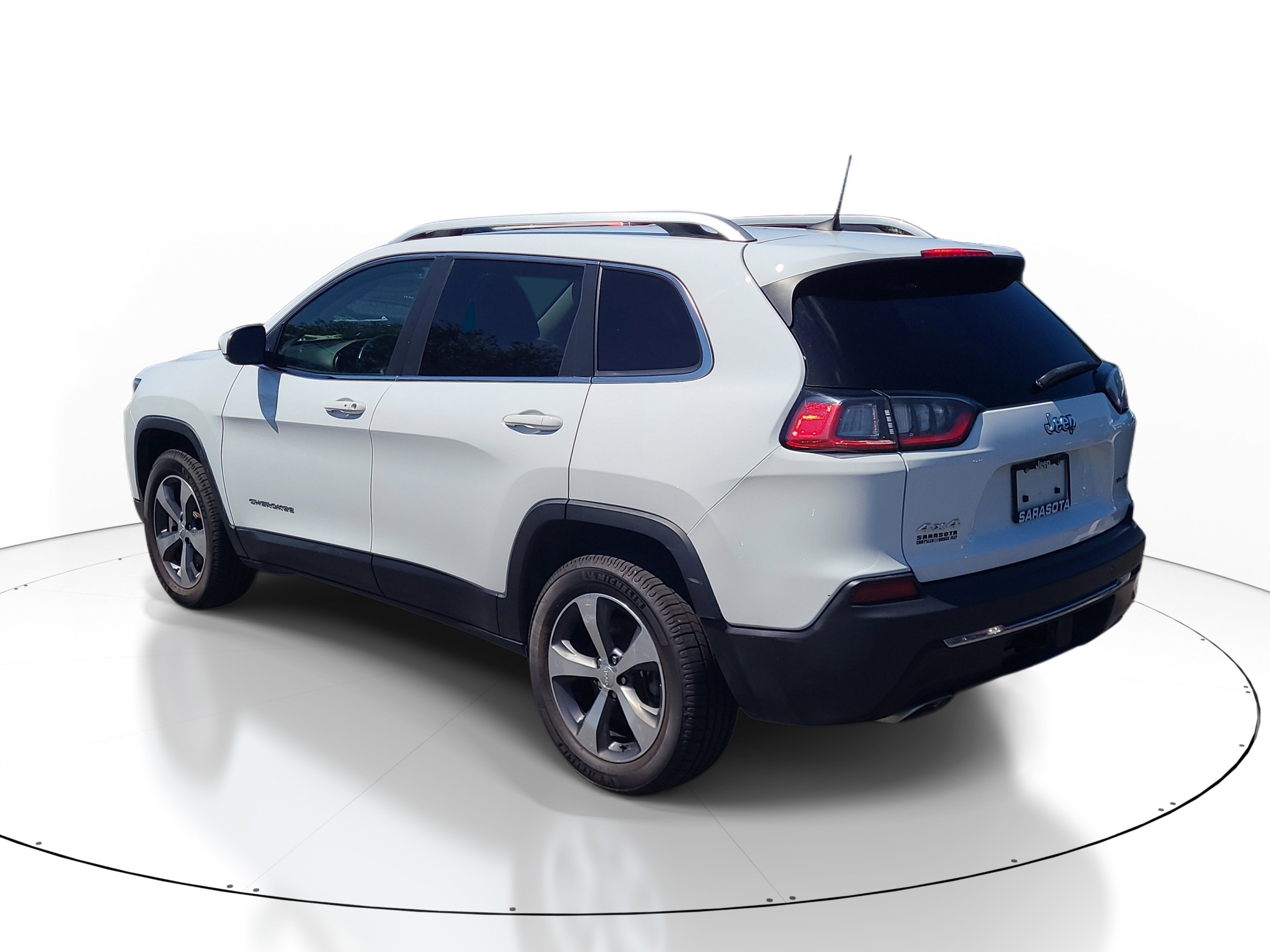 Used 2020 Jeep Cherokee Limited AWD/4WD image 3