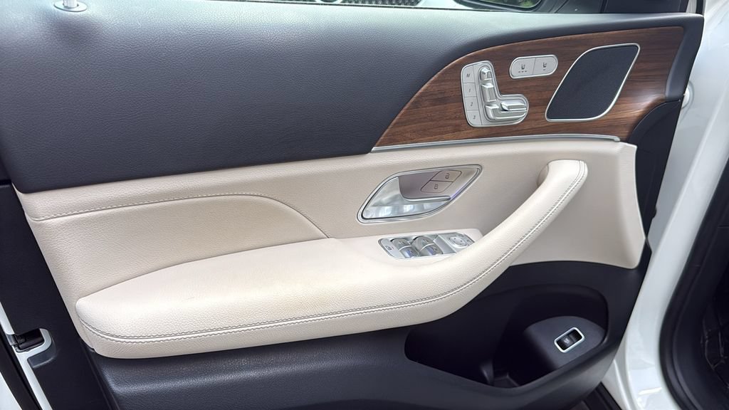 Certified 2025 Mercedes-Benz GLE 350 4MATIC image 21