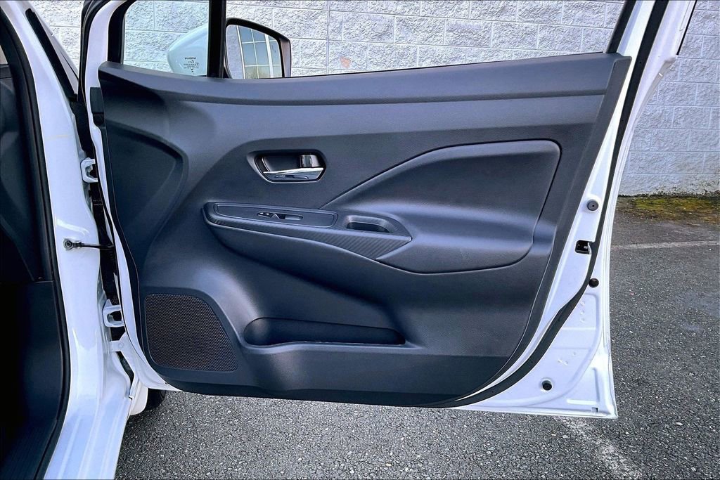 Certified 2025 Nissan Versa SV w/ Trunk Package image 26