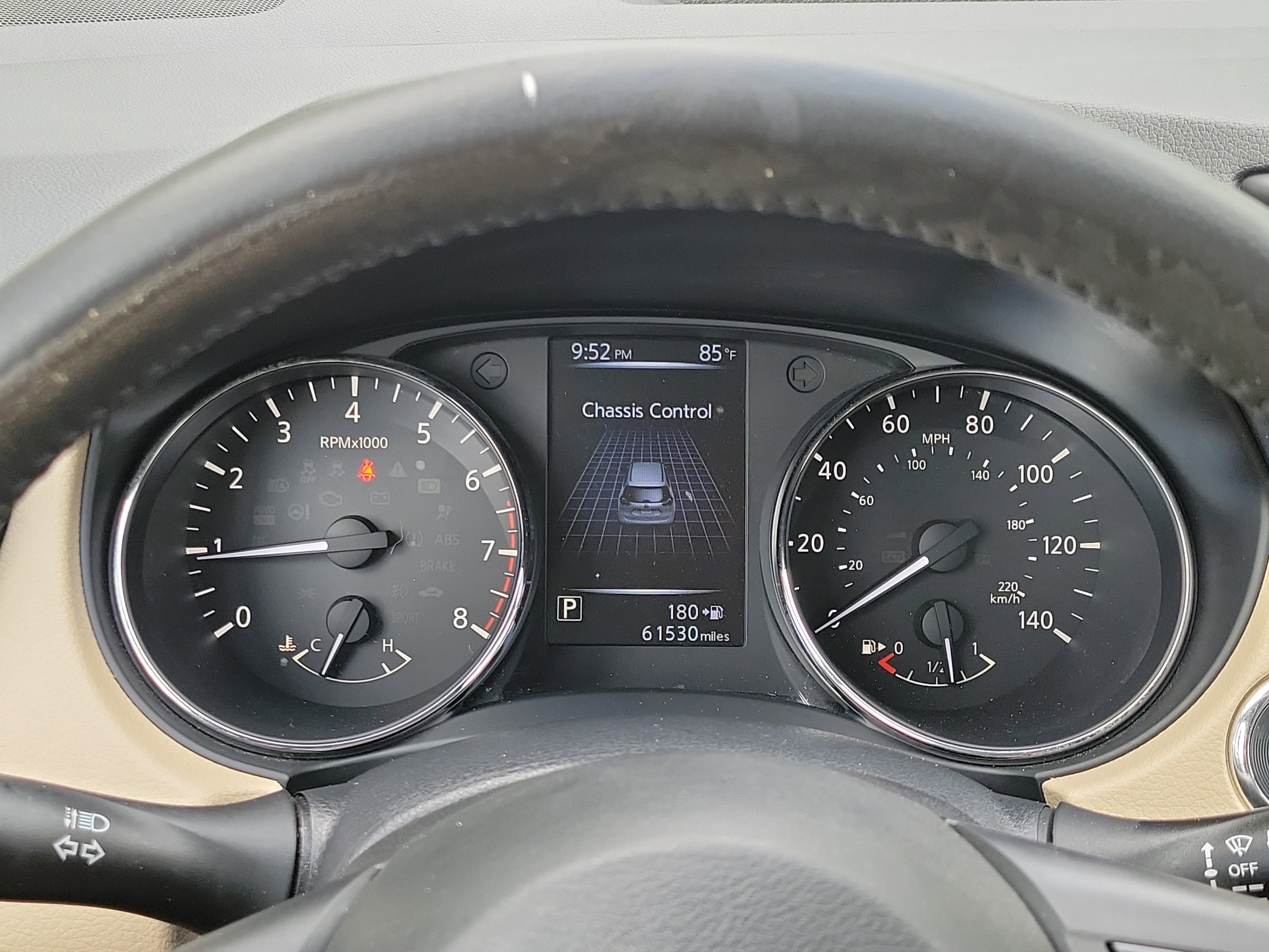 Used 2017 Nissan Rogue SV FWD image 25