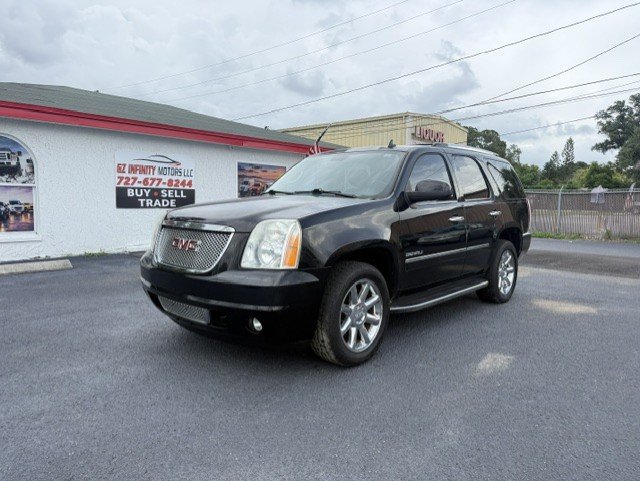 Used 2012 GMC Yukon Denali RWD image 1