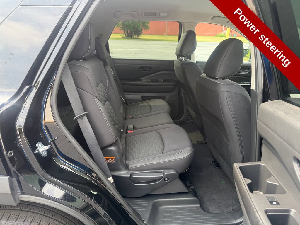 Used 2023 Nissan Pathfinder SV w/ Cargo Package AWD/4WD image 35