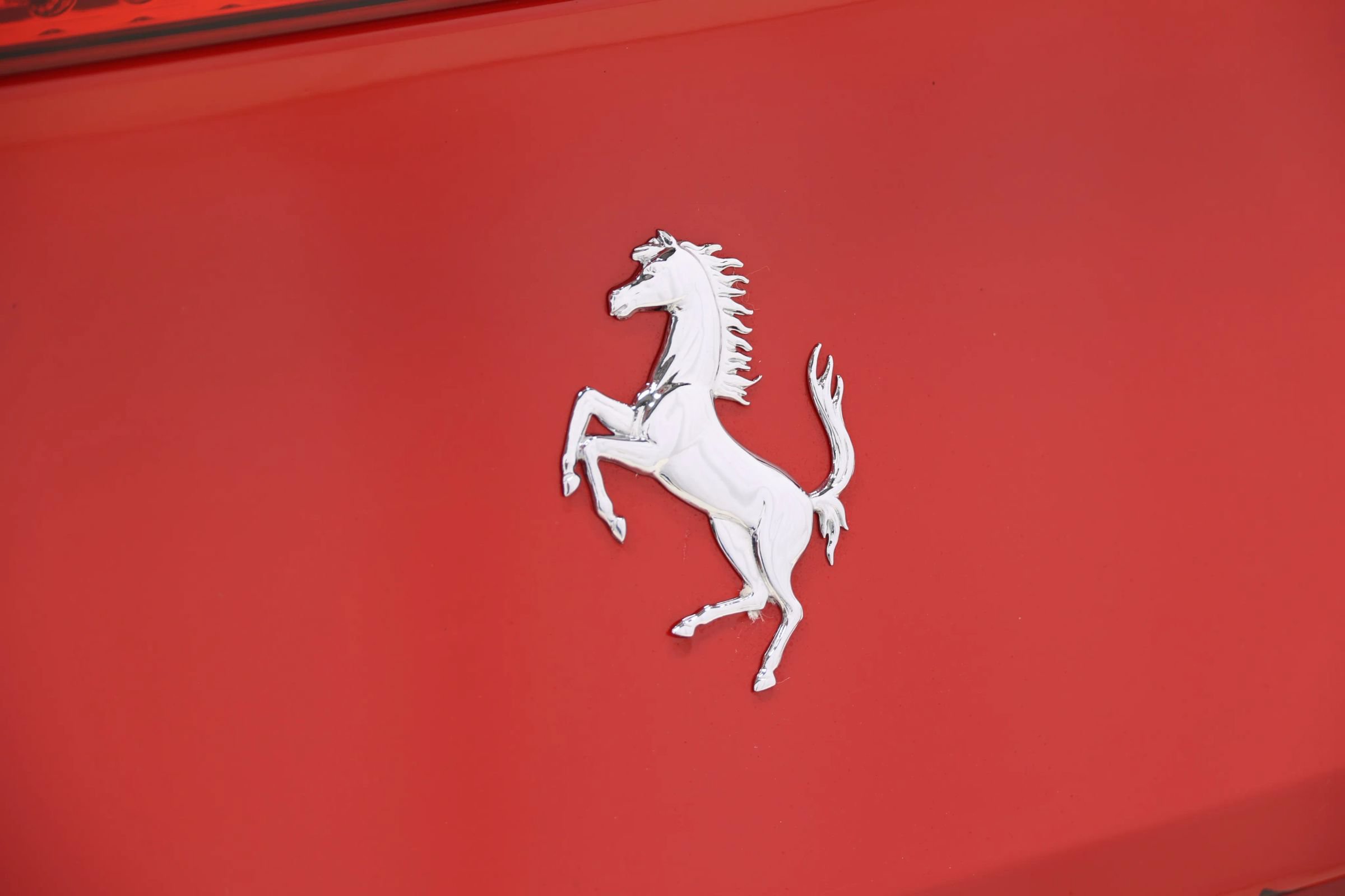 Used 2017 Ferrari California T RWD image 59