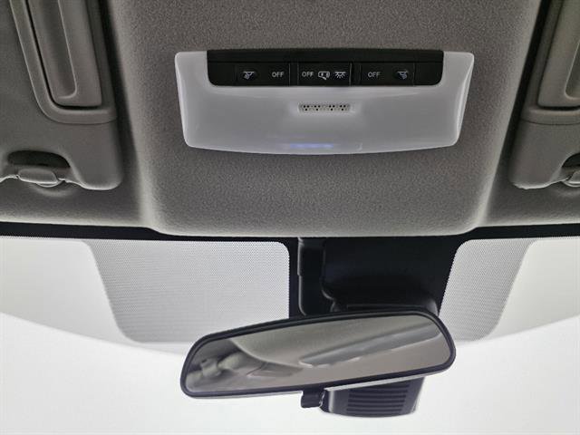 Used 2025 Nissan Versa S w/ Trunk Package FWD image 34