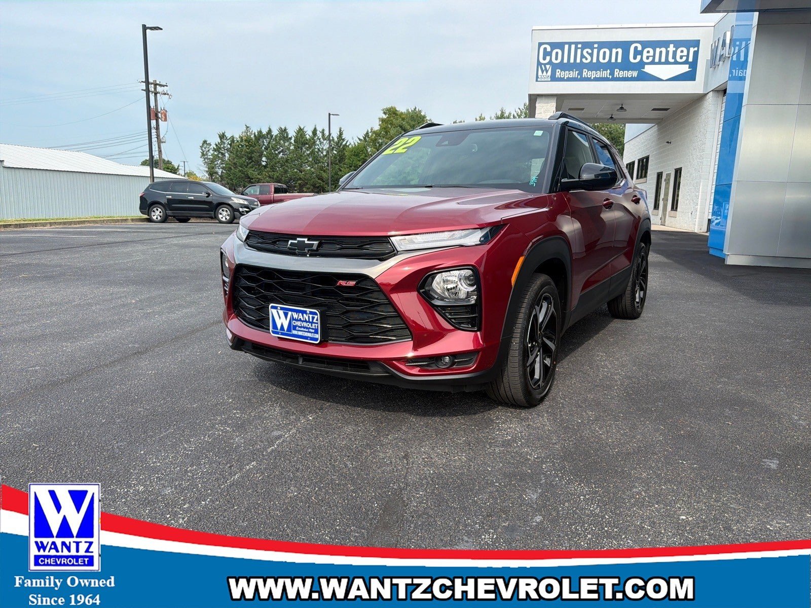 Used 2022 Chevrolet TrailBlazer RS w/ Sun and Liftgate Package AWD/4WD image 2