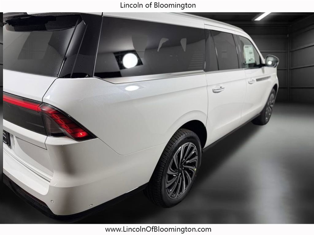 New 2025 Lincoln Navigator L Black Label image 6
