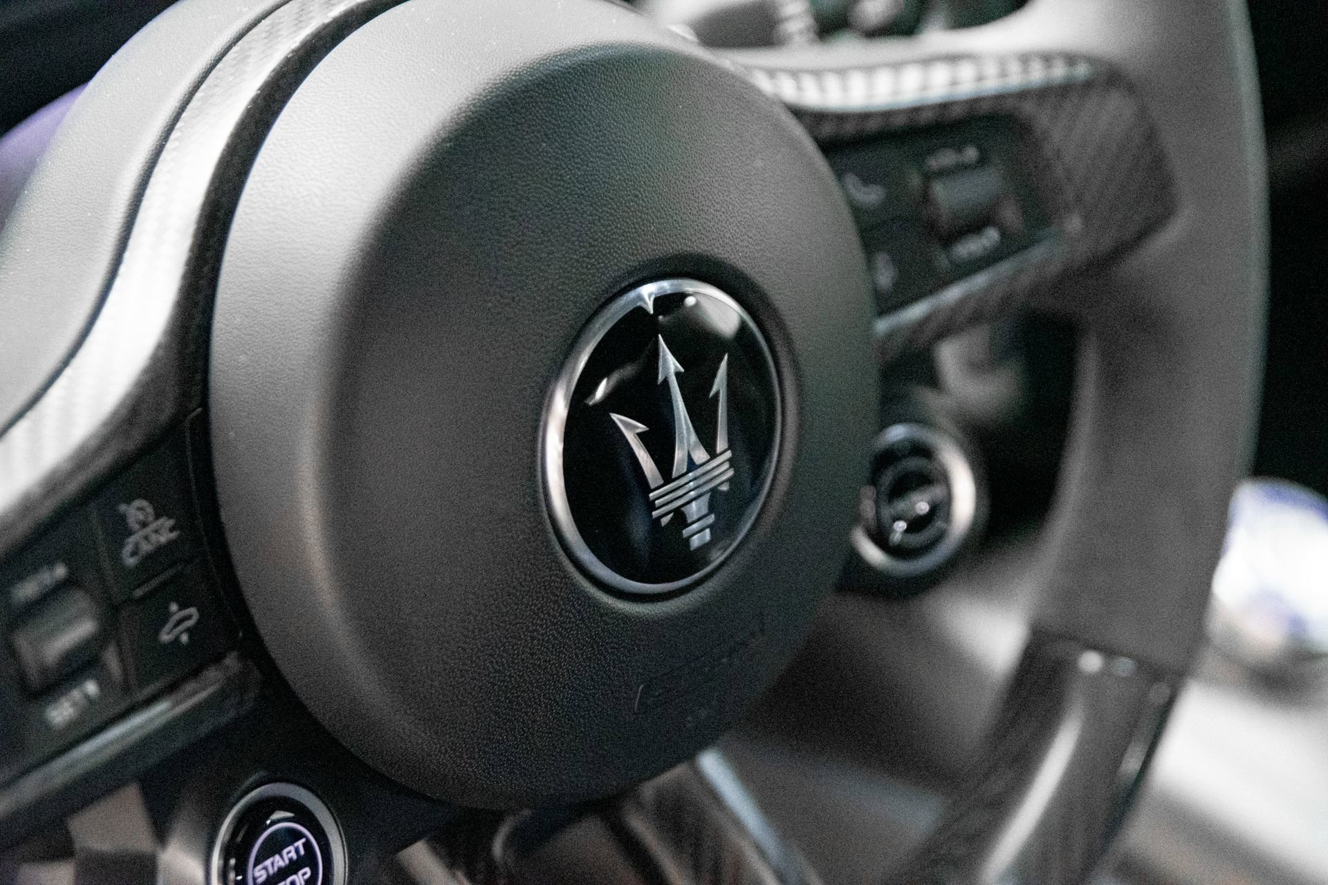 Used 2022 Maserati MC20 Coupe RWD image 21