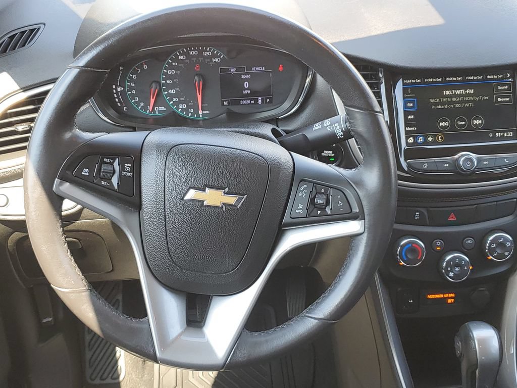 Used 2019 Chevrolet Trax LT w/ LT Convenience Package AWD/4WD image 23