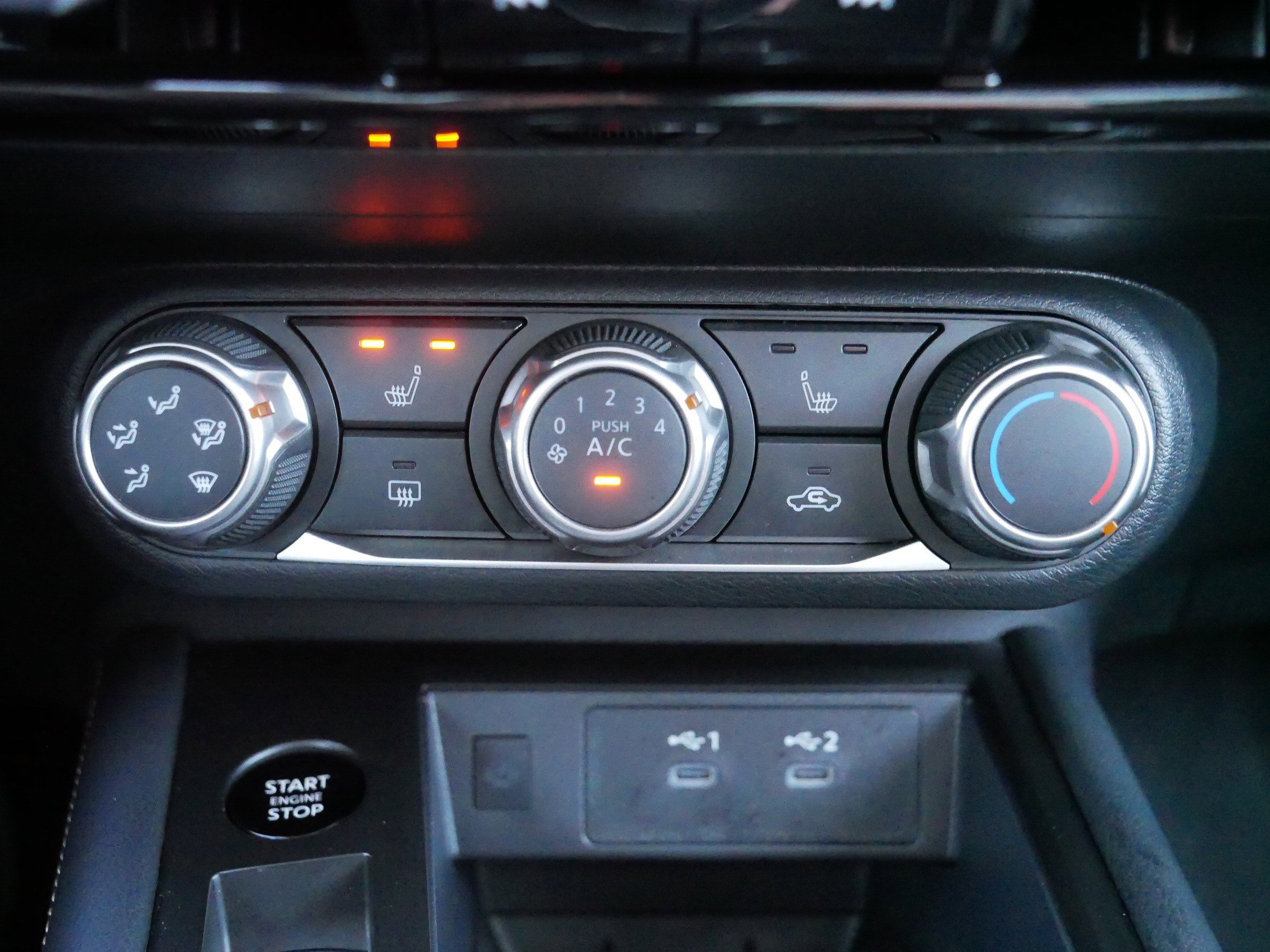 Certified 2025 Nissan Kicks SV w/ SV Premium Package image 23