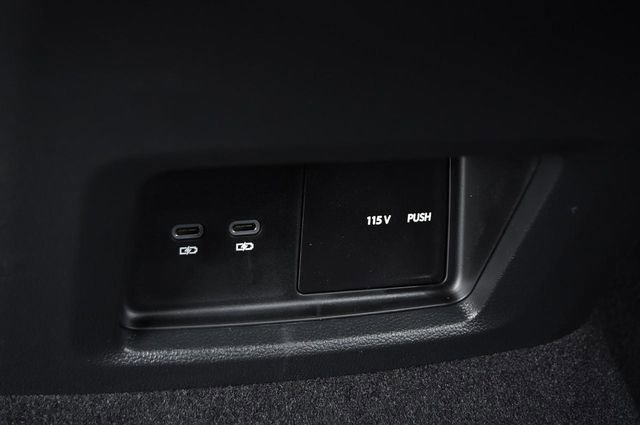 New 2026 Volkswagen Atlas Cross Sport SE image 24