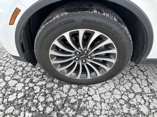 Used 2023 Lincoln Aviator AWD w/ Premium Package image 9