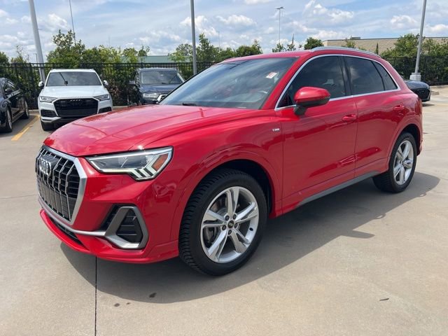 Used 2021 Audi Q3 2.0T Premium Plus AWD/4WD image 3