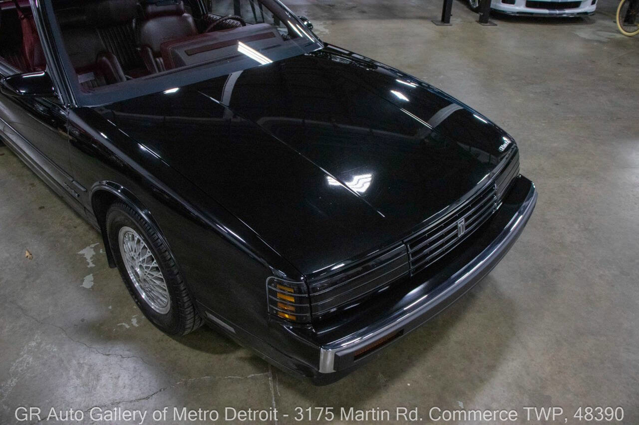 Used 1988 Oldsmobile Toronado Trofeo image 13