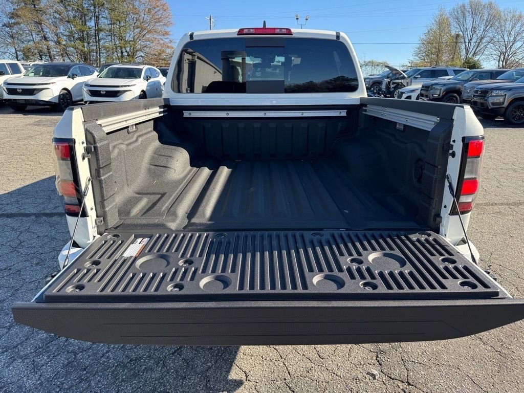 New 2026 Nissan Frontier PRO-4X w/ Pro-4x Convenience Package image 10