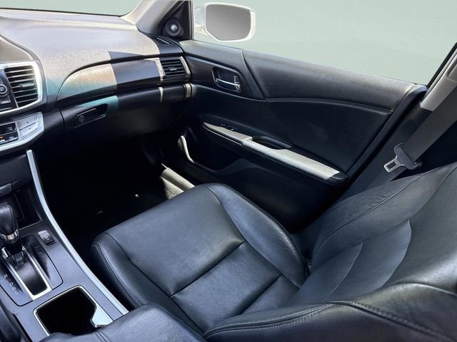 Used 2015 Honda Accord EX-L image 47