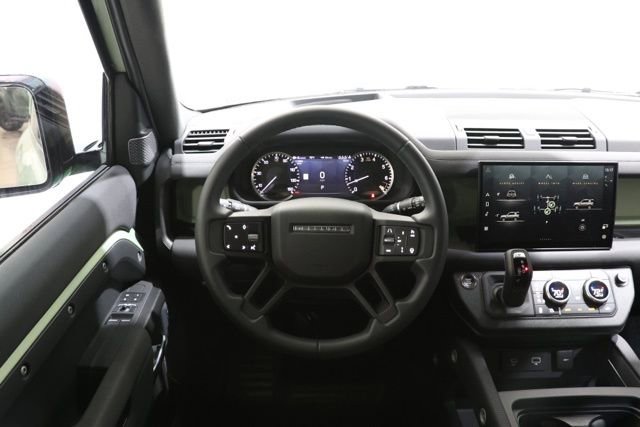 Used 2023 Land Rover Defender 110 75th Limited Edition AWD/4WD image 11