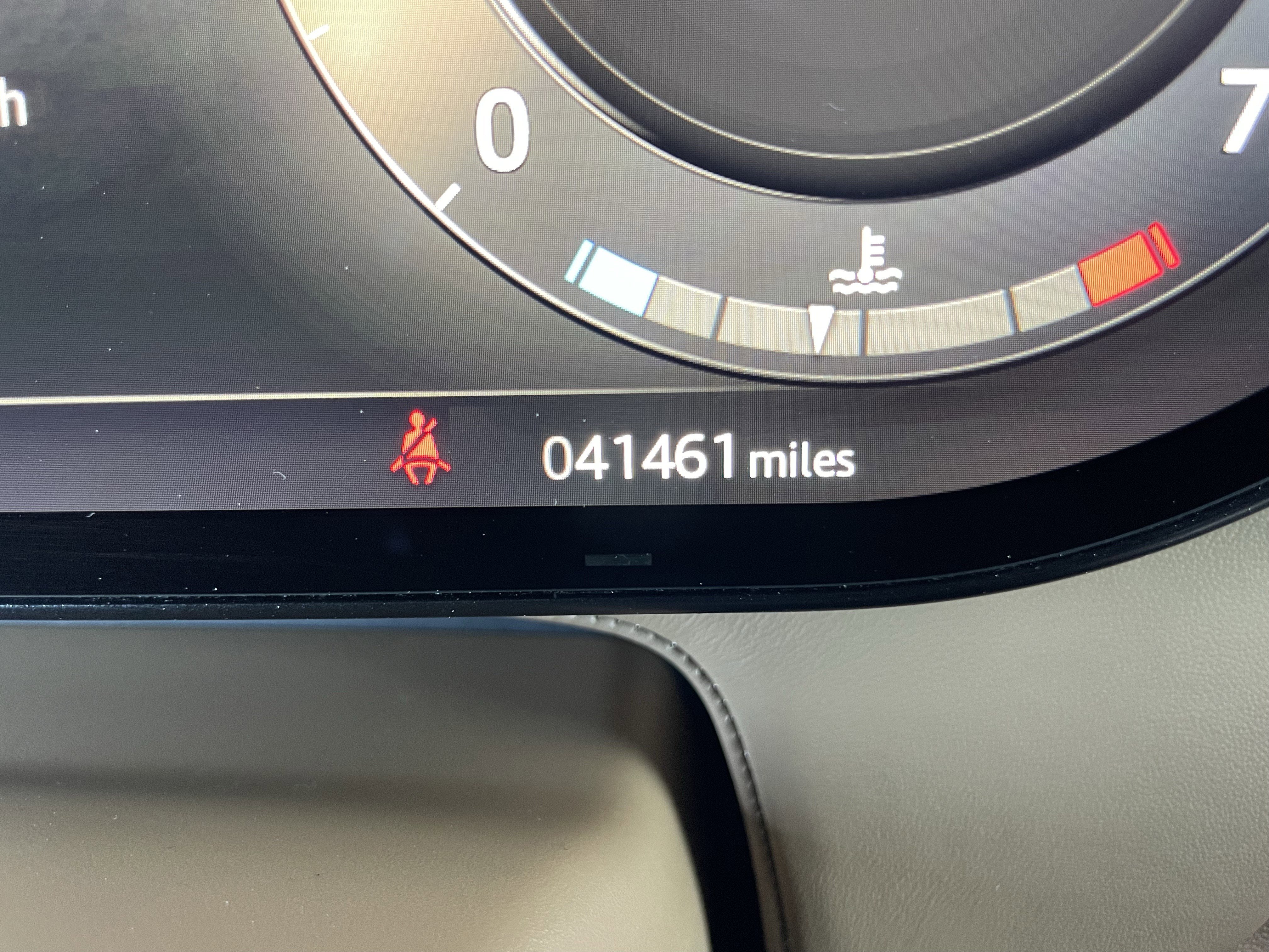 Used 2022 Land Rover Range Rover SE image 25