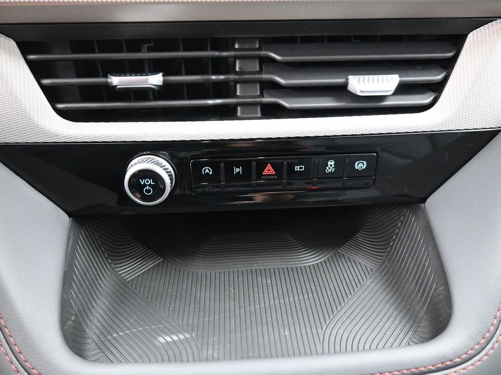 New 2026 Ford Explorer Active w/ Active Comfort Package AWD/4WD image 31