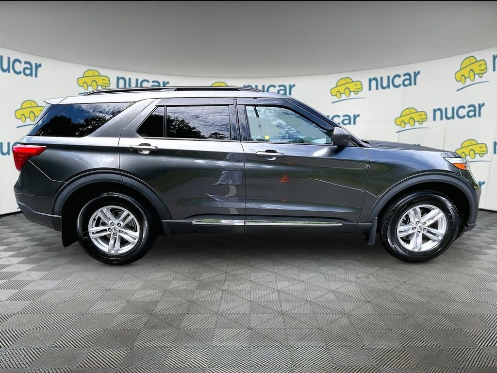 Used 2020 Ford Explorer XLT w/ Comfort Package AWD/4WD image 8
