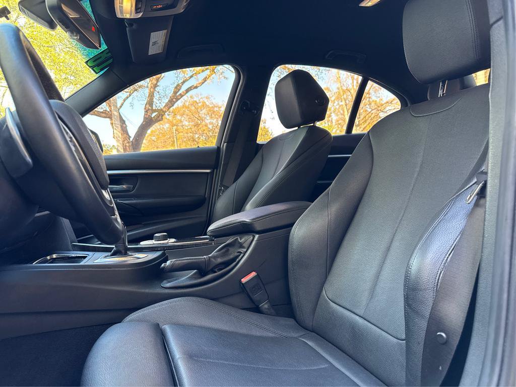Used 2018 BMW 330i Sedan RWD image 9