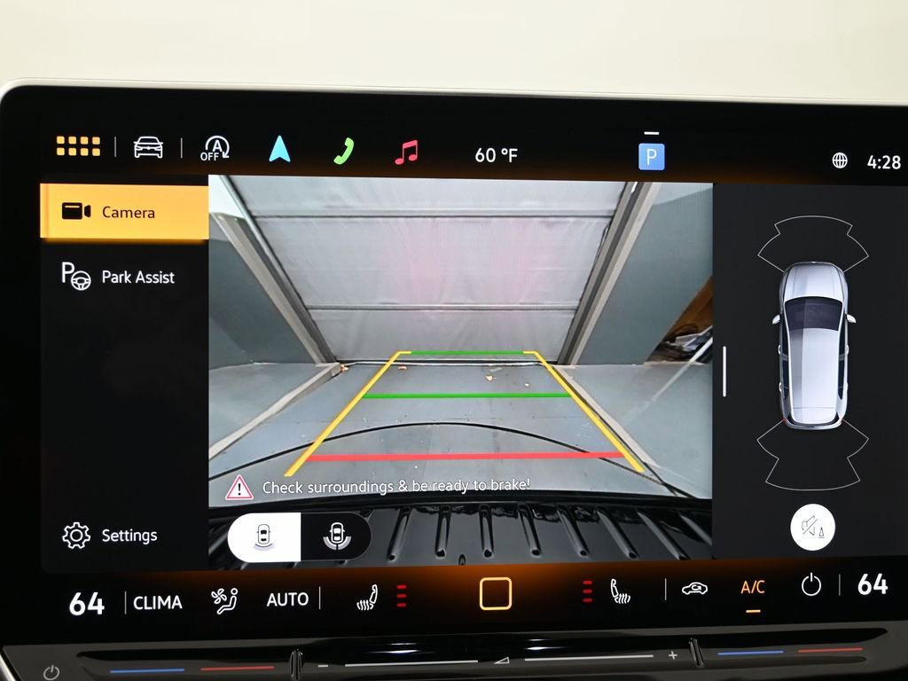 Used 2025 Volkswagen Golf R Black Edition image 14