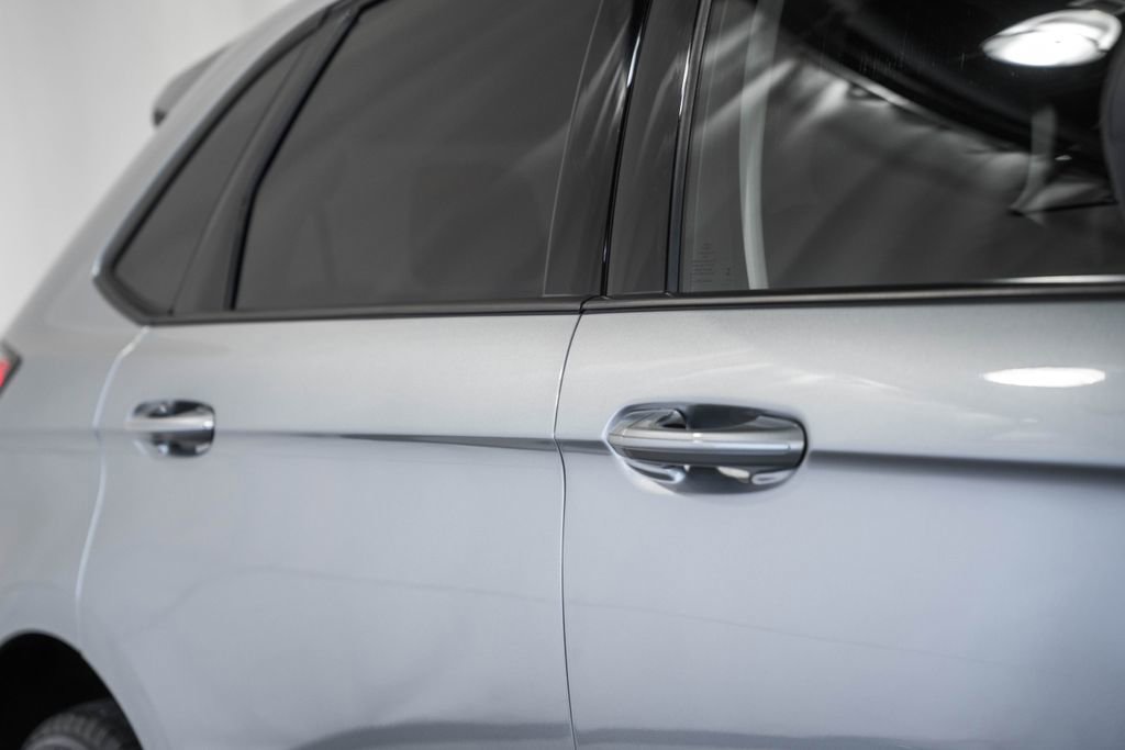 Used 2022 Ford Edge SE image 13
