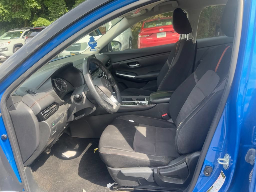 Used 2022 Nissan Sentra SR w/ Electronics Package FWD image 17