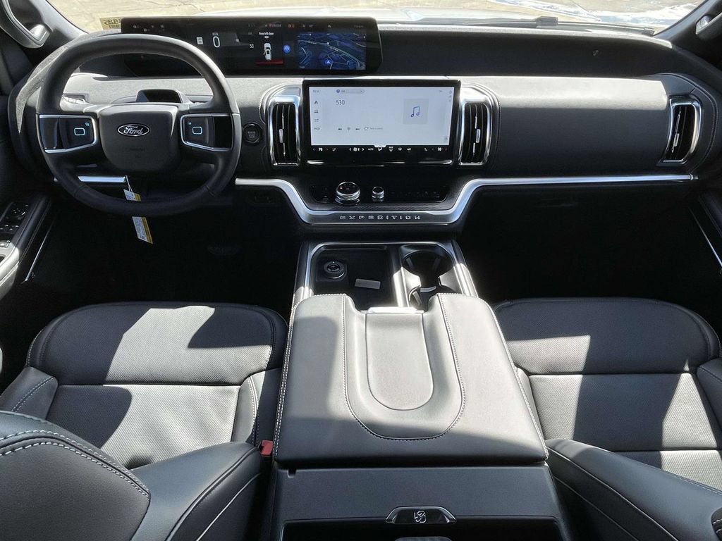 New 2026 Ford Expedition Platinum w/ Stealth Appearance Package AWD/4WD image 11