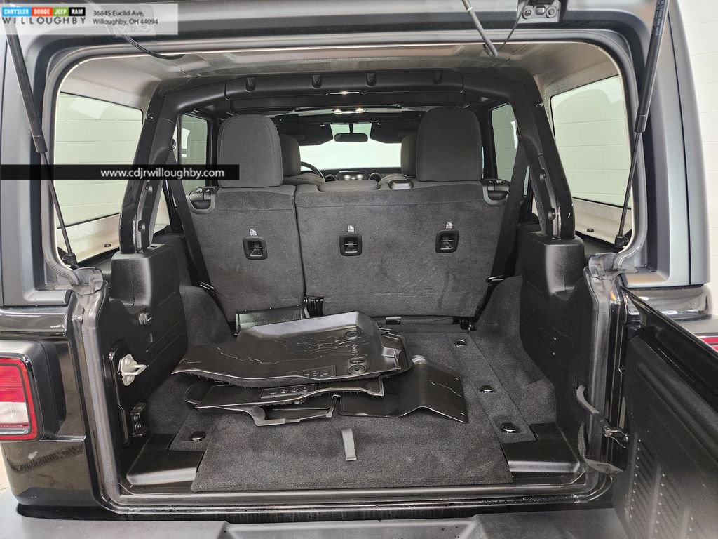 Used 2023 Jeep Wrangler Unlimited Sport AWD/4WD image 26