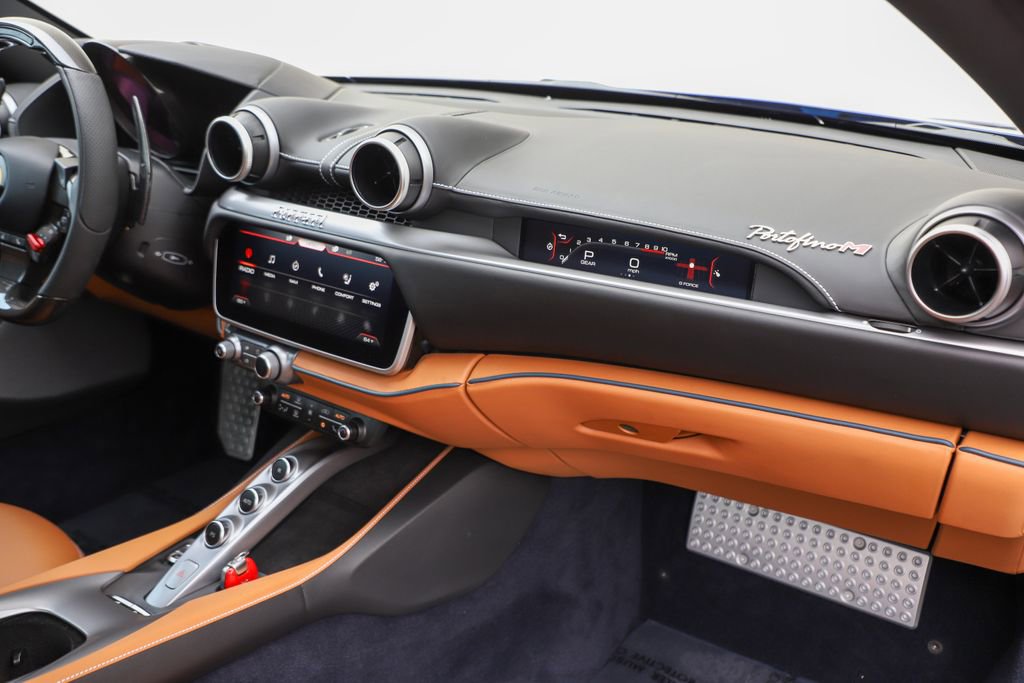 Certified 2023 Ferrari Portofino M image 32