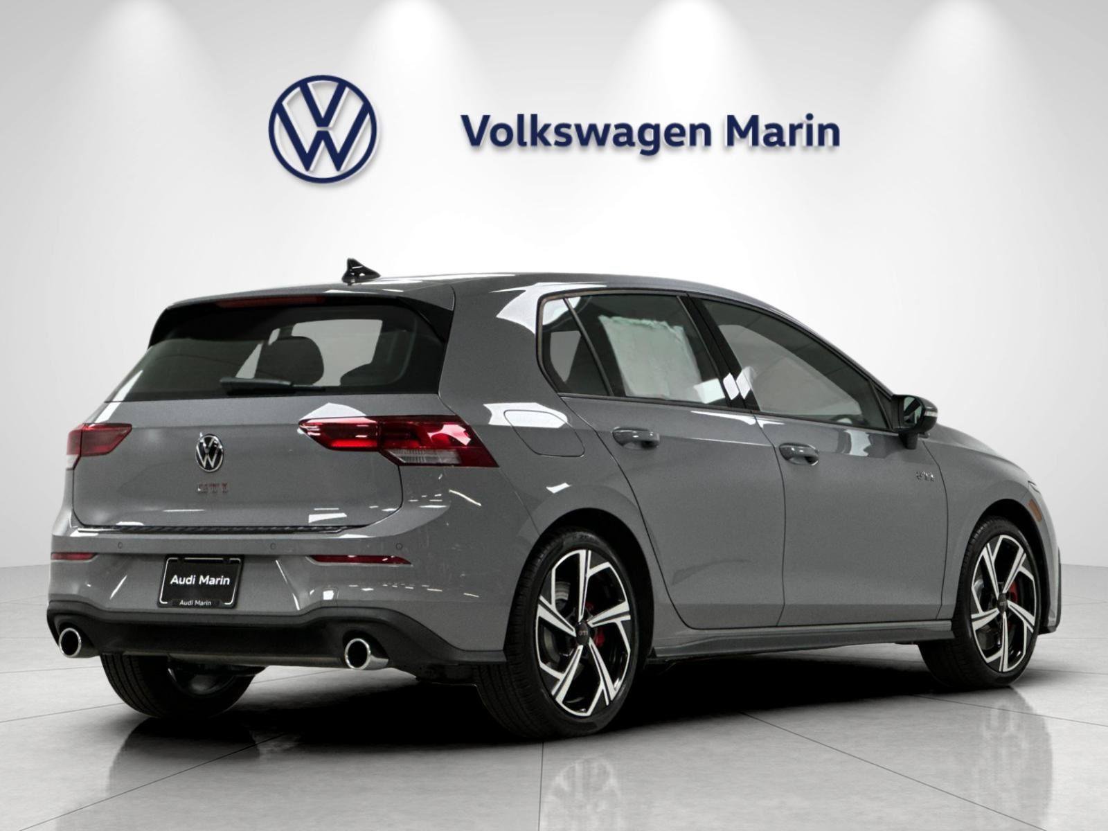 New 2026 Volkswagen Golf SE FWD image 5
