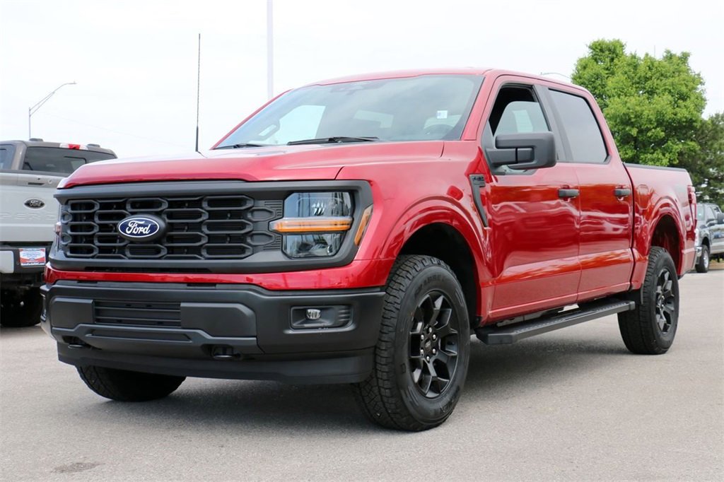 New 2025 Ford F150 STX w/ Equipment Group 201A FX4