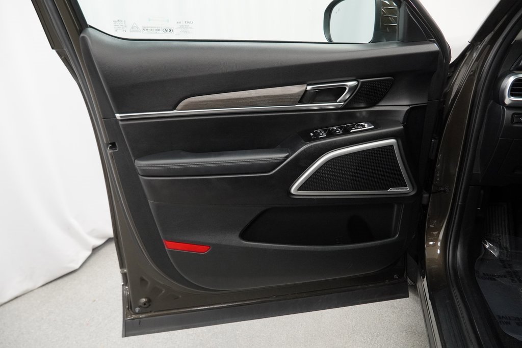 Used 2021 Kia Telluride EX w/ EX Premium Package image 46