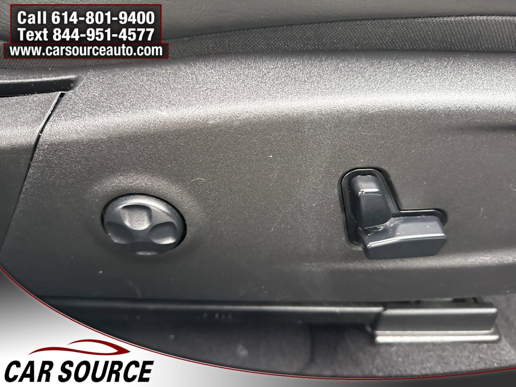 Used 2021 Chrysler 300 S image 42