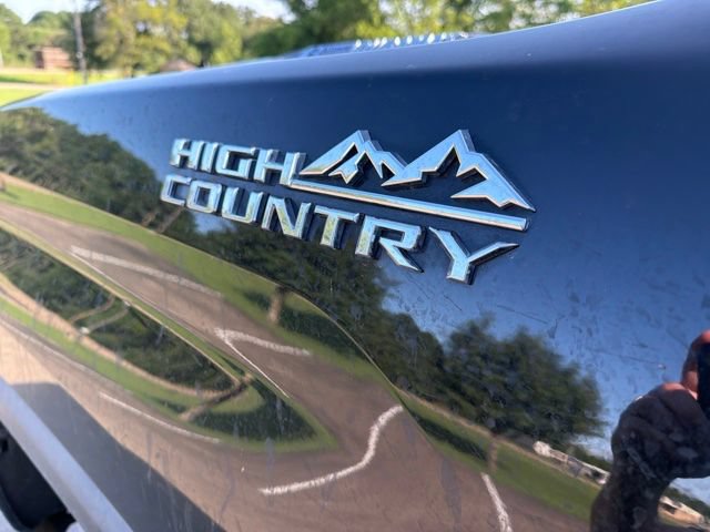 Used 2020 Chevrolet Silverado 2500 High Country w/ Z71 Off-Road Package AWD/4WD image 6