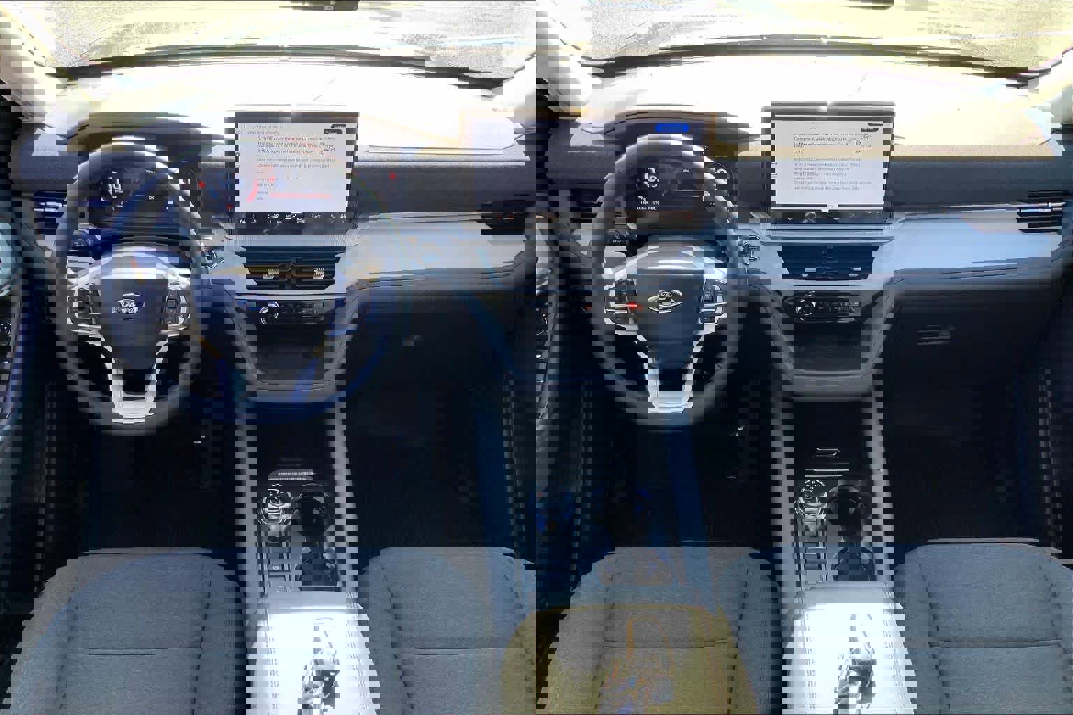 Certified 2025 Ford Explorer Active image 15