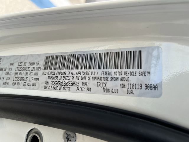 Used 2017 RAM 3500 Laramie AWD/4WD image 28