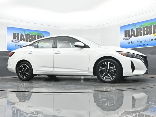 Used 2025 Nissan Sentra SV FWD image 21